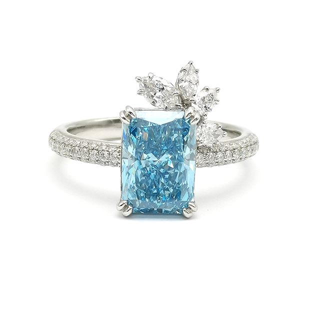 粉色/蓝色雷迪恩钻石戒指