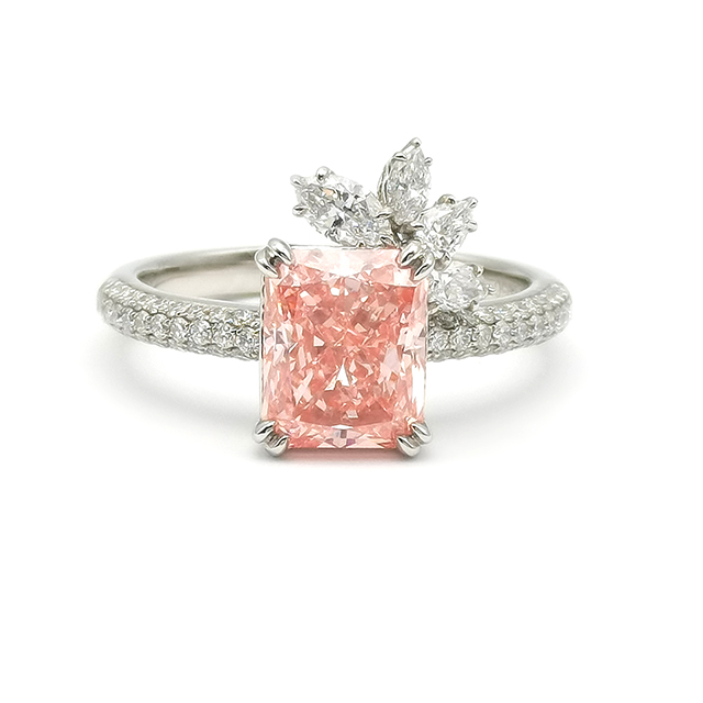 粉色/蓝色雷迪恩钻石戒指